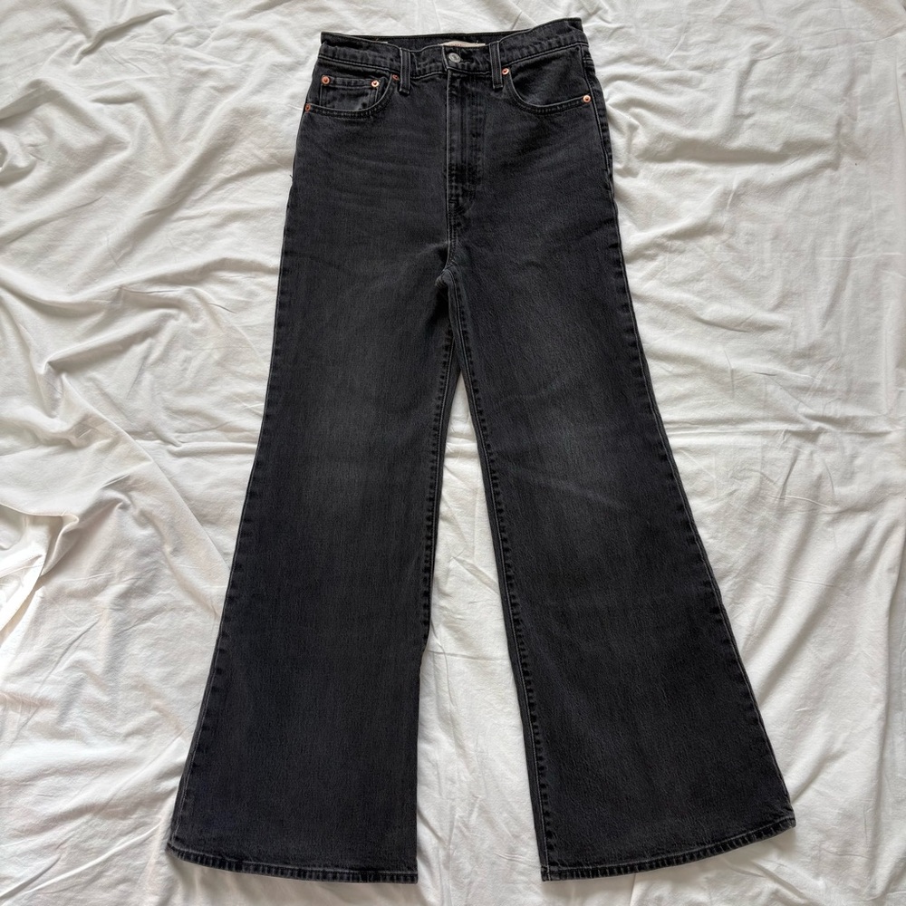 Levi's Ribcage Bell Women's High Rise Jeans in Black